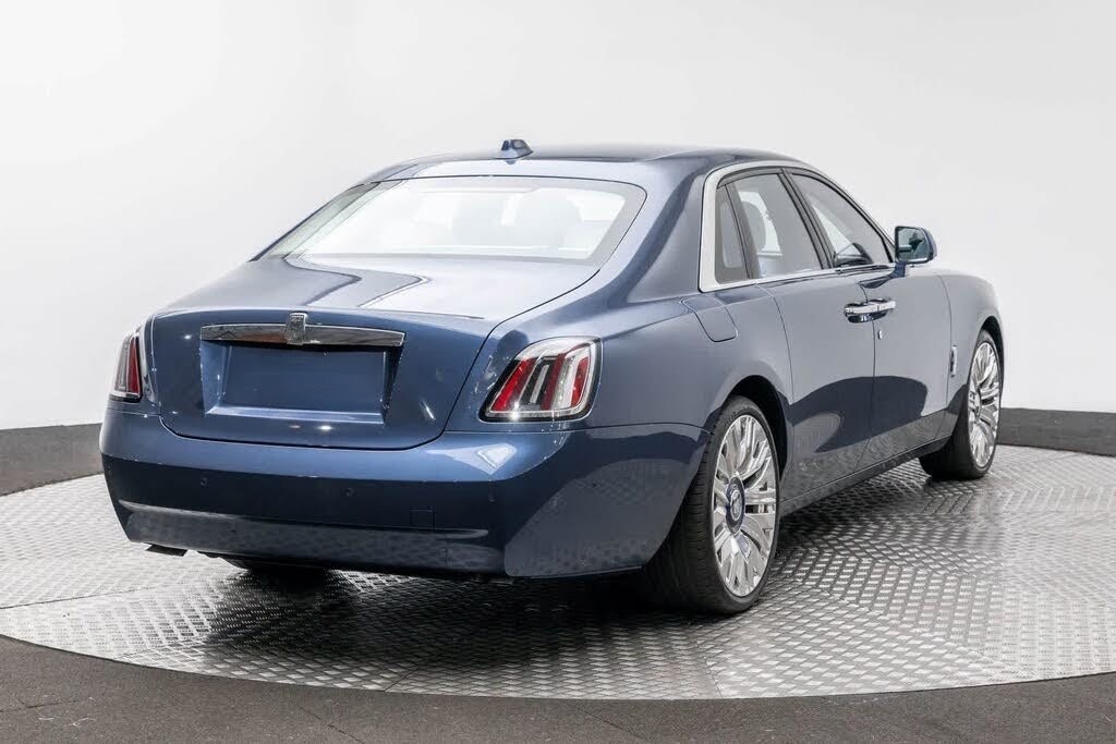 2026 Rolls-Royce Ghost AWD