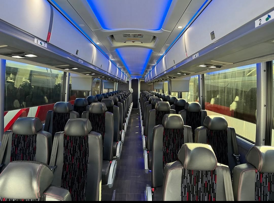2018 MCI J4500 – Reliable 56-Passenger Motorcoach
