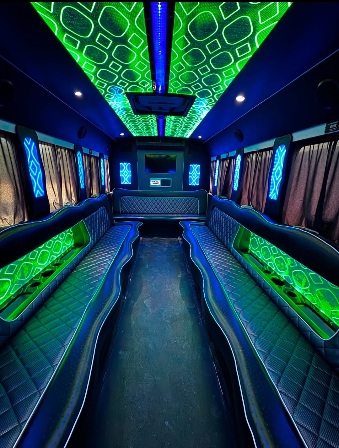 2015 Ford E450 Limo Bus – Low Mileage & Premium Features