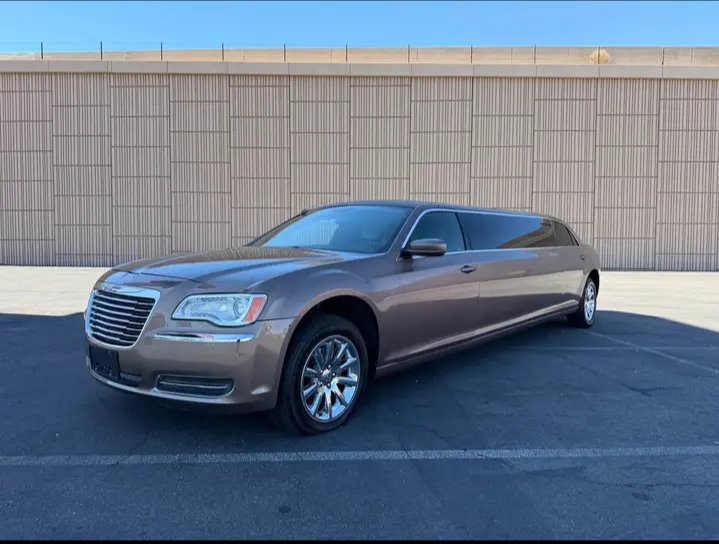 2014 Chrysler 300 Limousine