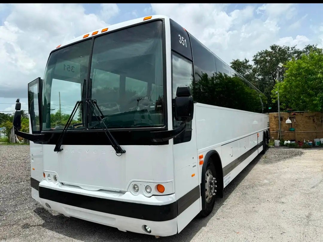 2011 Prevost X3-45 Motorcoach – Charter-Ready & Well Equipped