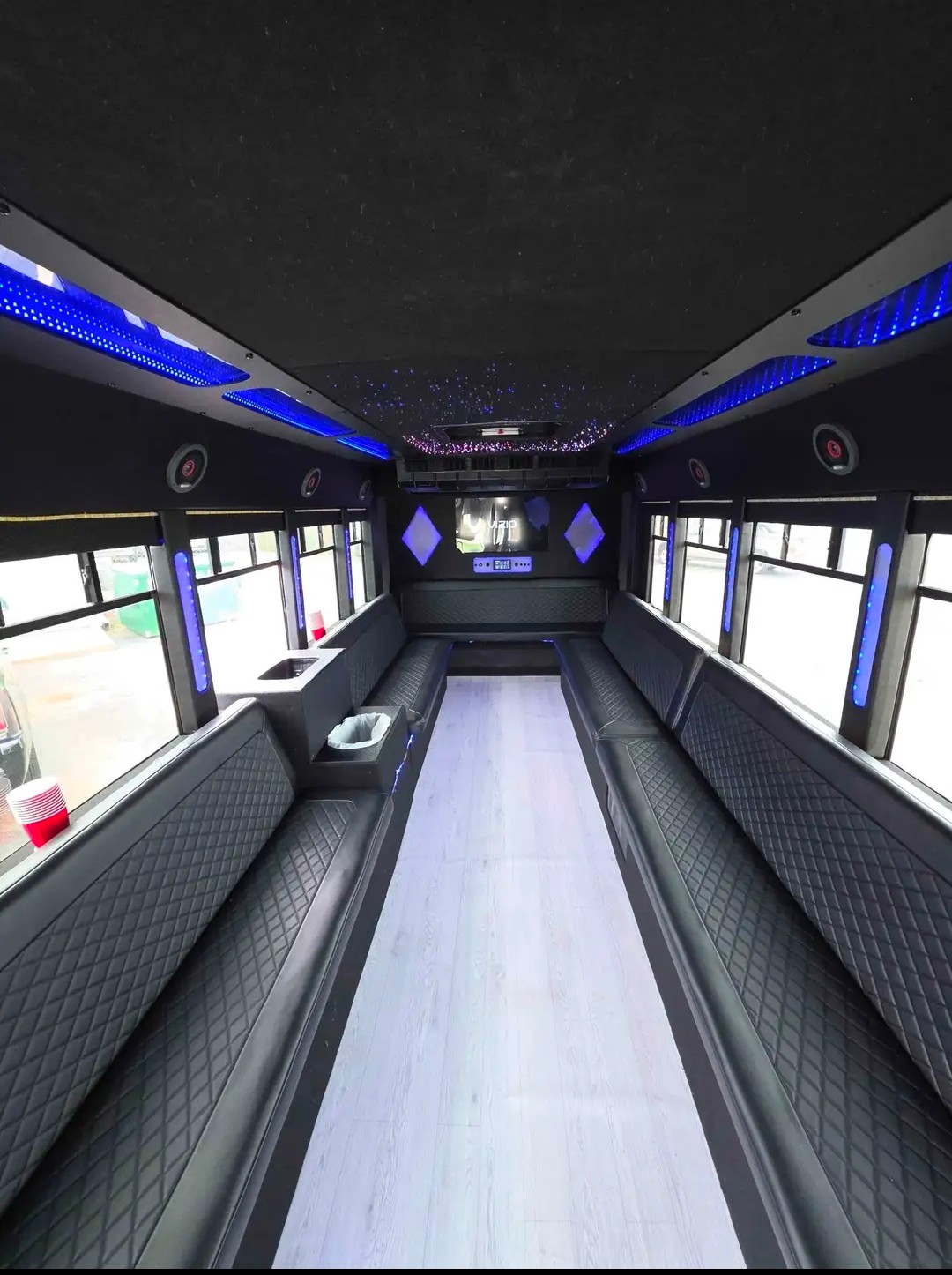 2013 International 3000 – Customized 30-Passenger Limo Bus