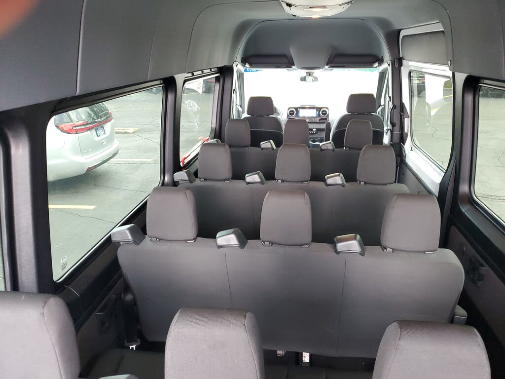 2025 Mercedes-Benz Sprinter 2500 170 High Roof Passenger Van RWD