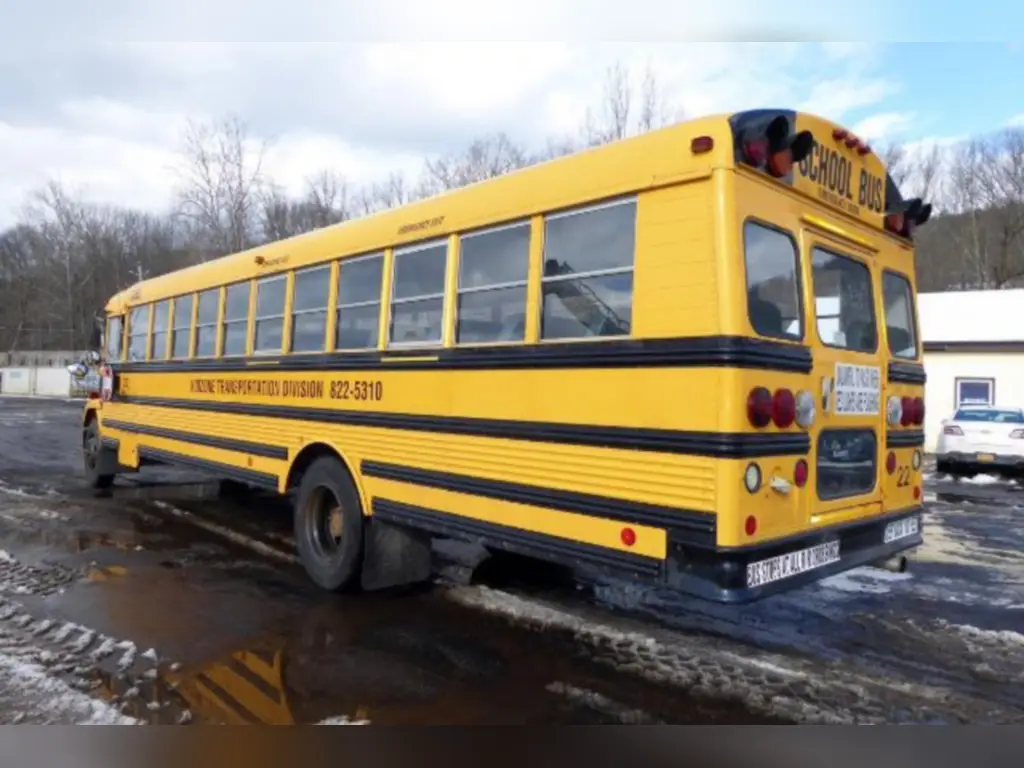 2002 Freightliner FS65 -School Bus