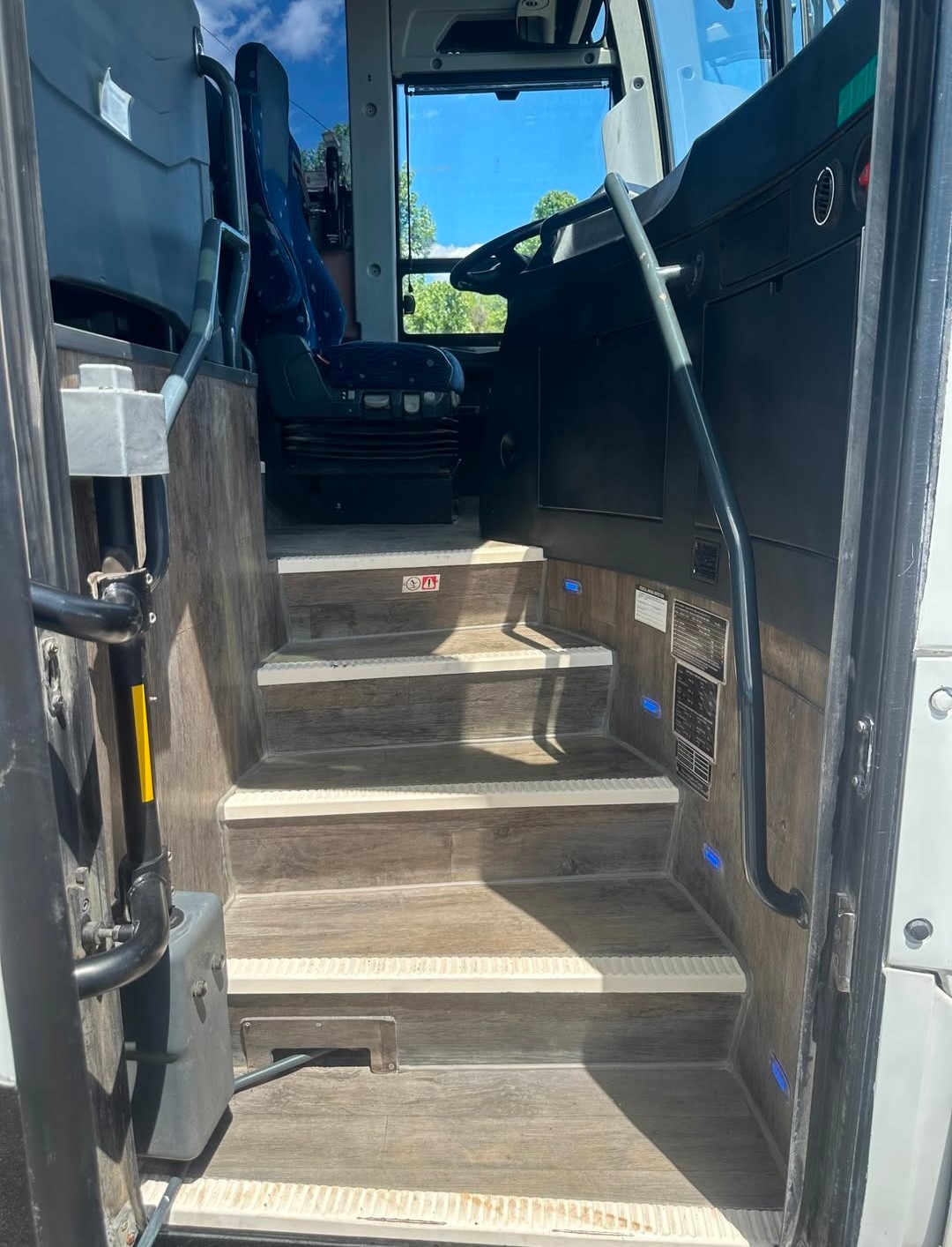 2015 Temsa TS45 Diesel Motorcoach with Cummins Engine