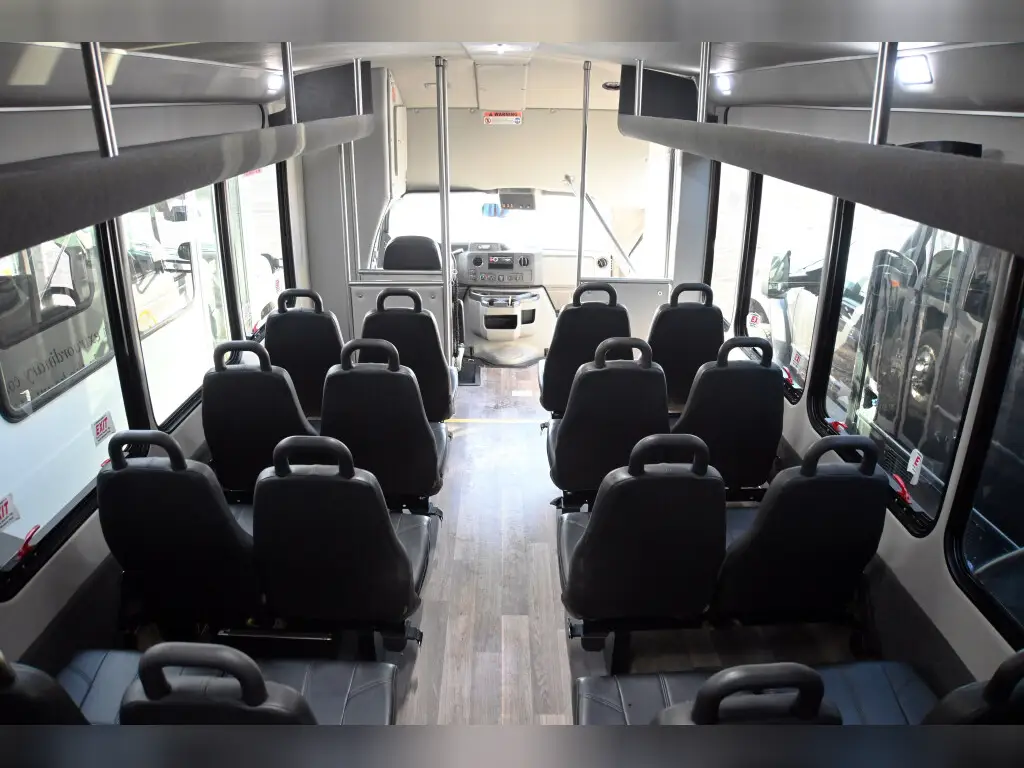 2019 Ford E450 Shuttle Bus