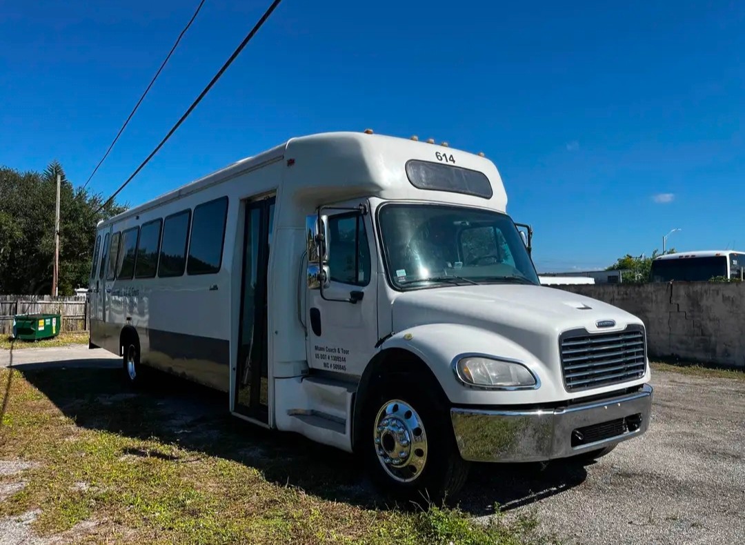 Well-Maintained 2015 Freightliner M2 Ameritrans Shuttle Bus