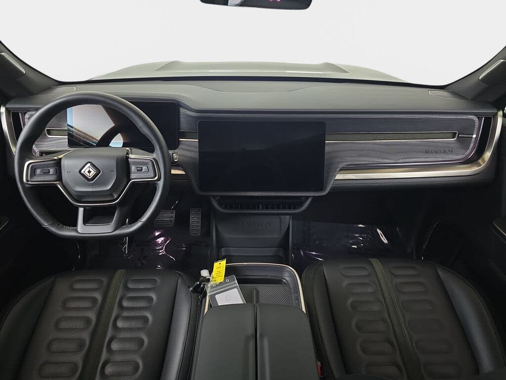 2025 Rivian R1S Adventure Dual Motor -SUV