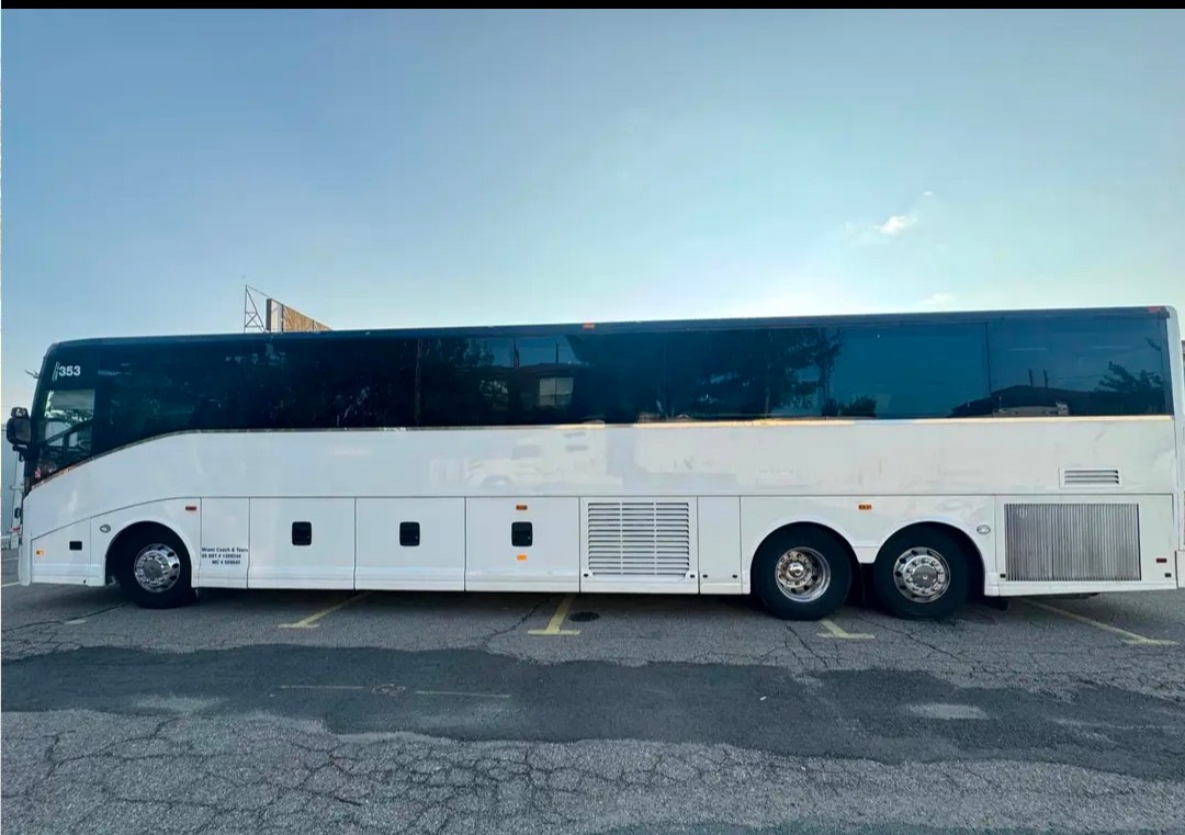 2013 Van Hool C2045 57-Passenger Coach – Fully Equipped