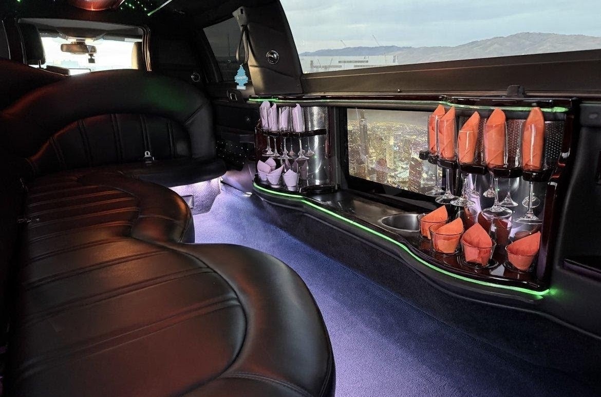 2014 Lincoln MKT Executive Stretch