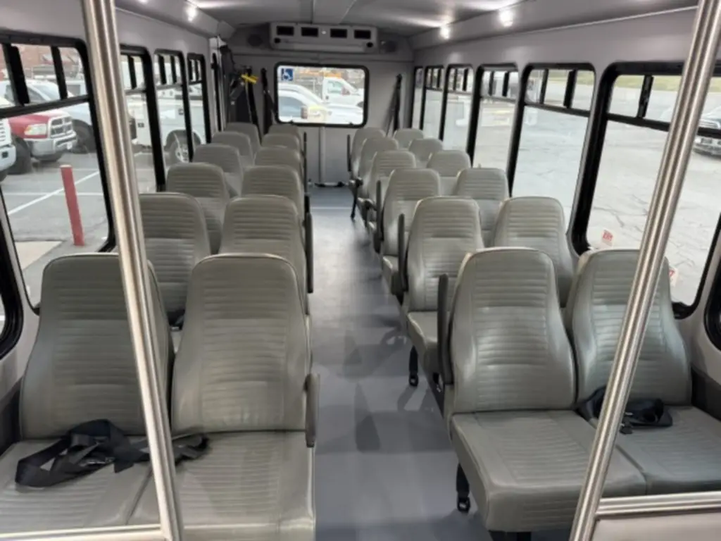 2021 Ford F-550 Bus