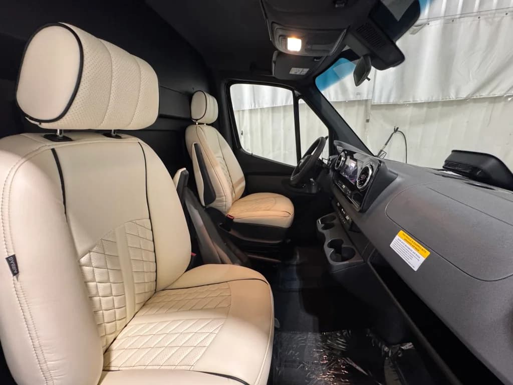 2026 Mercedes-Benz Sprinter 144 Executive CEO