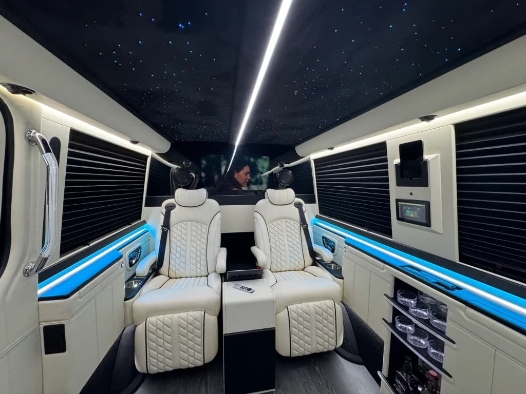 2026 Mercedes-Benz Sprinter 144 Executive CEO