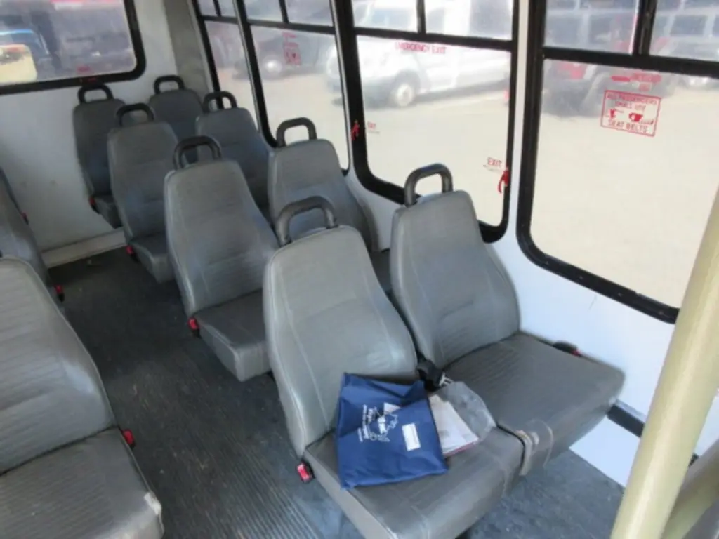 2013 Ford Econoline E-350