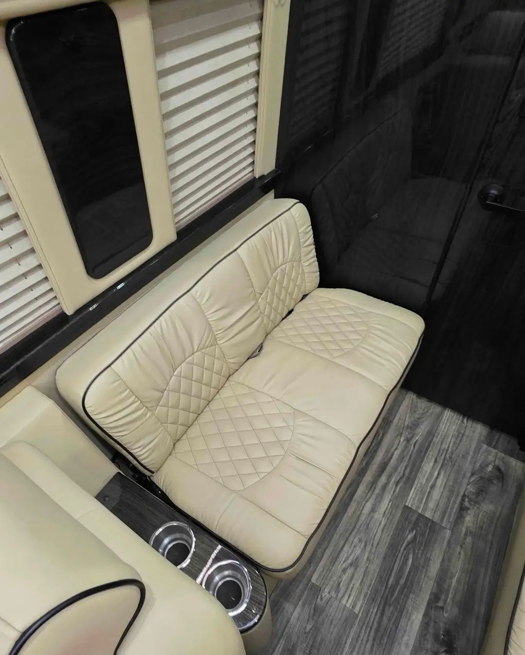 Luxury 2019 Mercedes-Benz Sprinter 3500 with Midwest