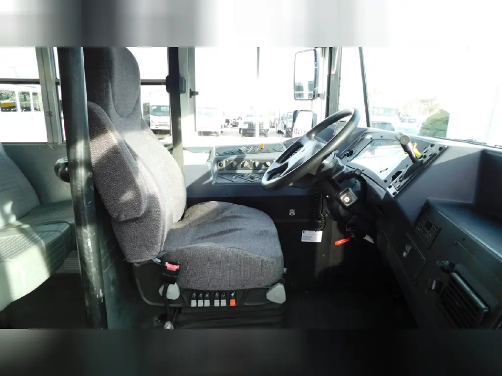 2015 Blue Bird Vision -Shuttle Bus