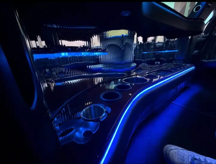 2014 Chrysler 300 Limousine
