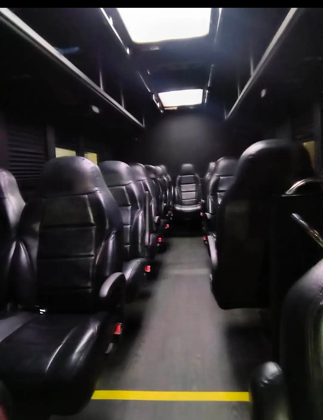 Well-Maintained 2014 Ford E-450 Shuttle Bus