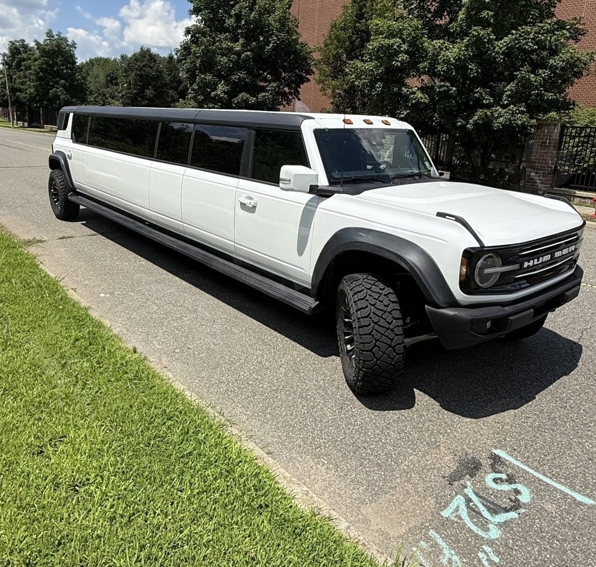 2026 Ford Bronco Hummer -SUV Limo
