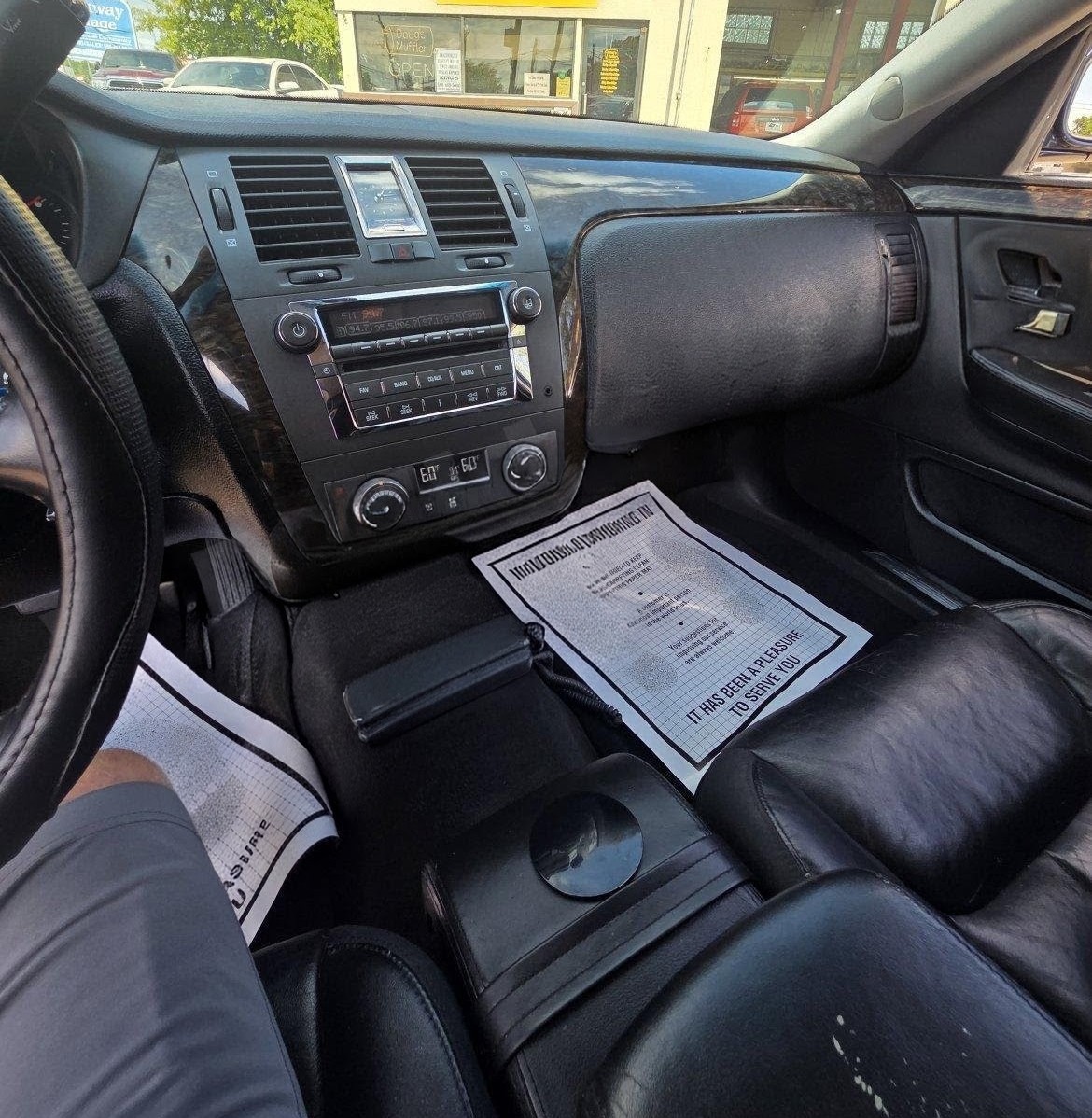 2008 Cadillac DTS -Limousine