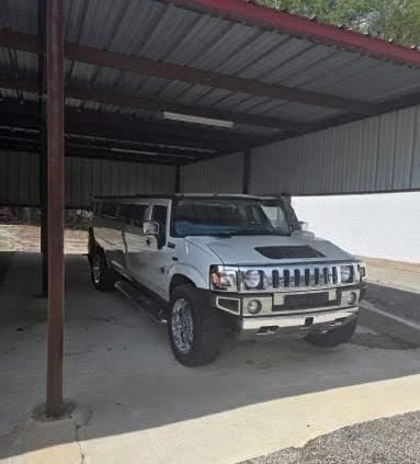 2004 Hummer H2 Stretch Limousine with Premium Interior