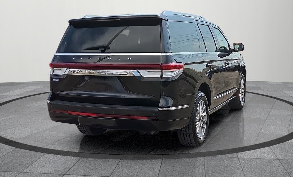 2024 Lincoln Navigator Premiere 4WD