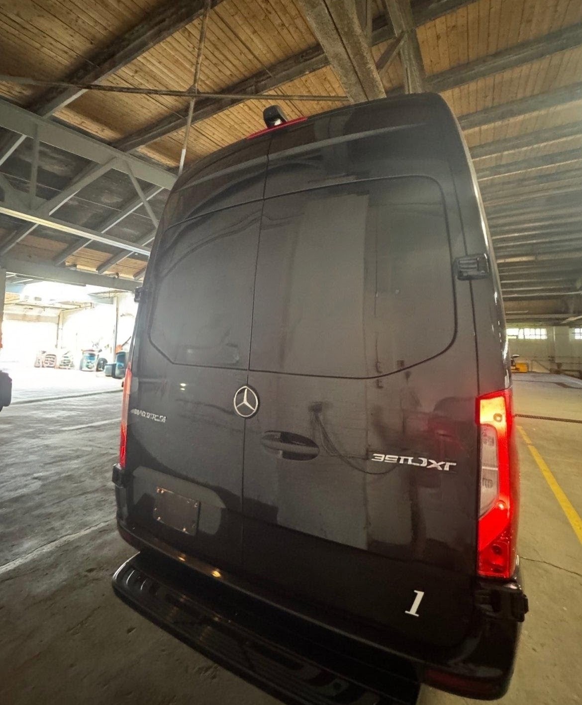 2025 Mercedes-Benz 3500 XD