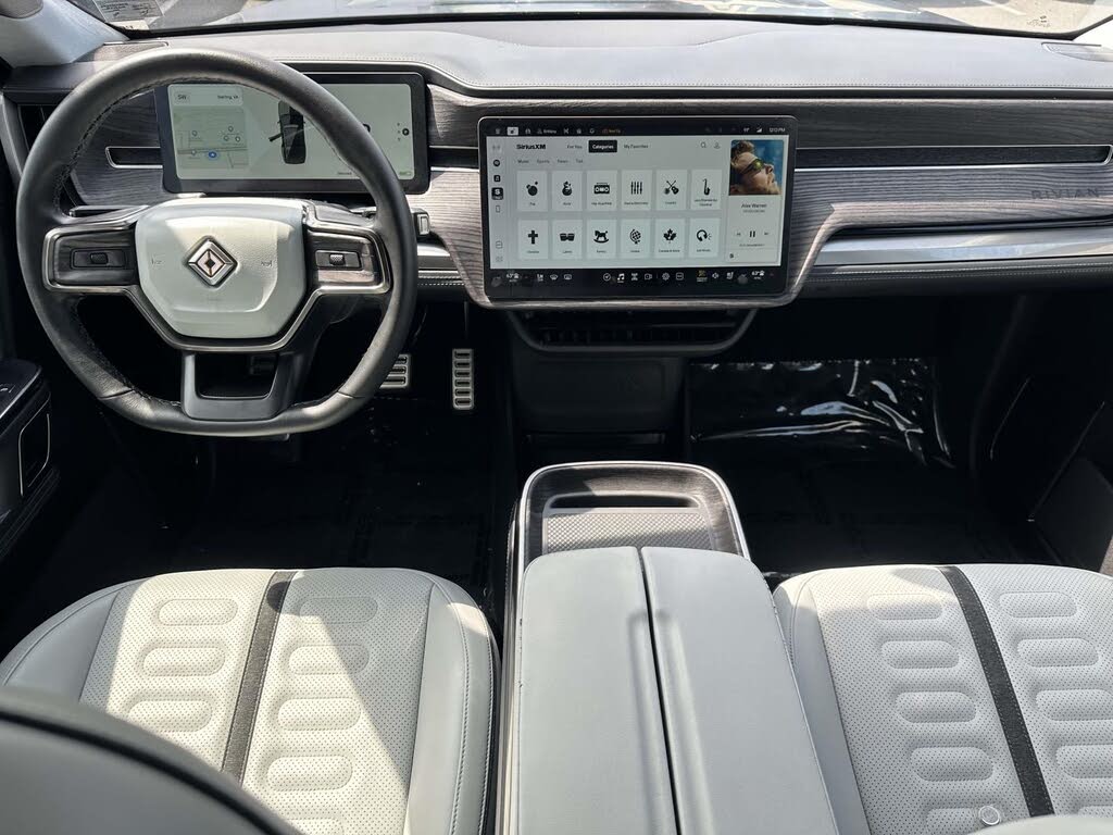 2023 Rivian R1S Adventure Quad Motor AWD