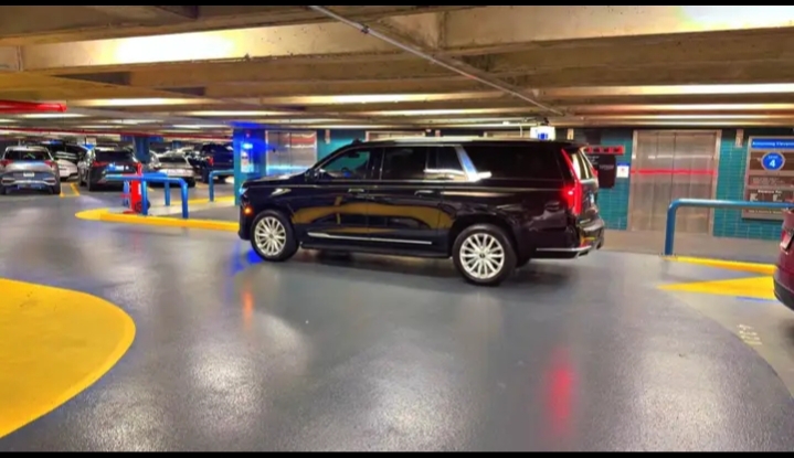 2022 Cadillac Escalade ESV SUV