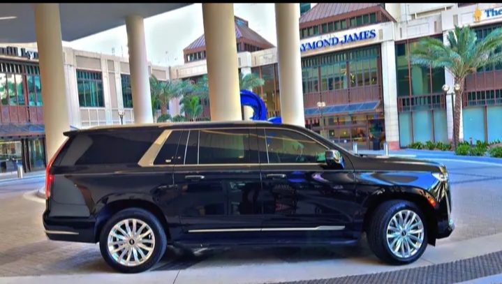 2022 Cadillac Escalade ESV SUV
