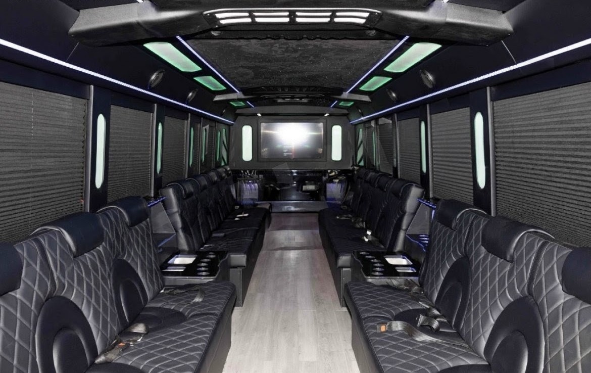 2019 Ford F650 Limo Bus
