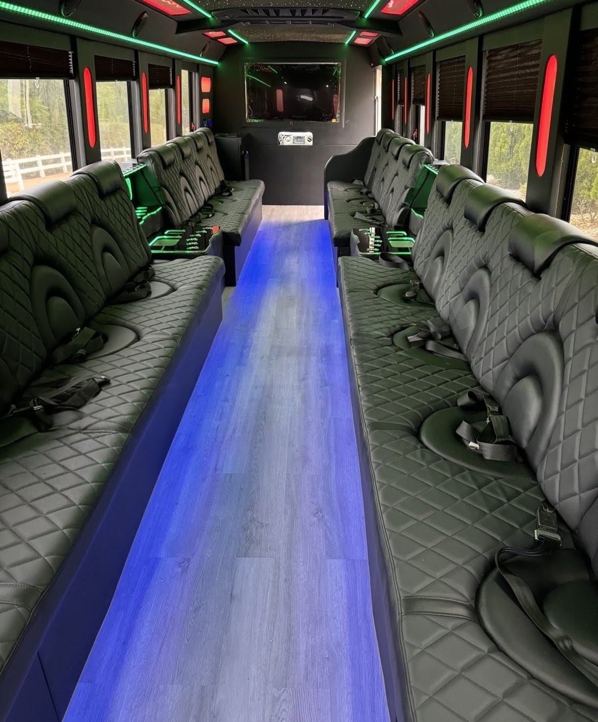 2019 Ford F650 Limo Bus