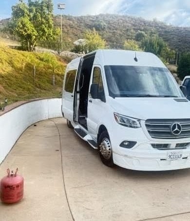 2021 Mercedes-Benz Sprinter 3500 Limo – Premium 10-Passenger Van