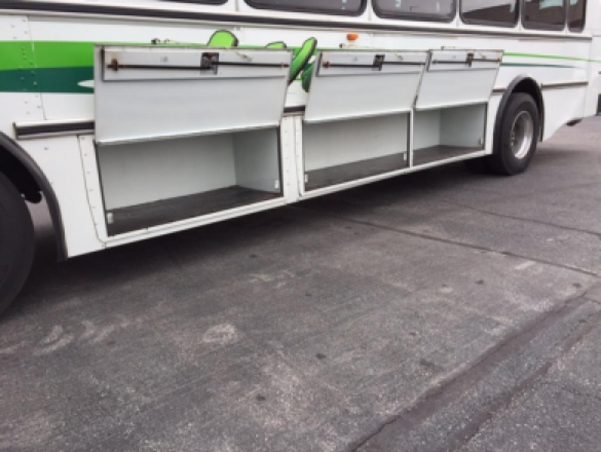 2011 International RE 300