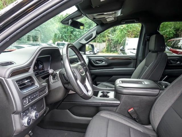 2022 GMC Yukon XL SLE 4WD – Premium Onyx Black SUV