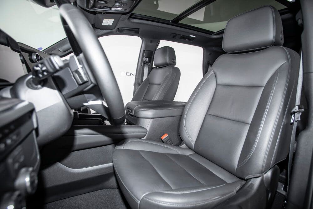 2025 Chevrolet Tahoe LT RWD