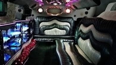 2006 Hummer H3 10-Passenger Luxury Limousine
