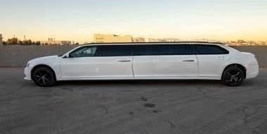 2021 Chrysler 300 12-Passenger 140-Inch Stretch Limousine