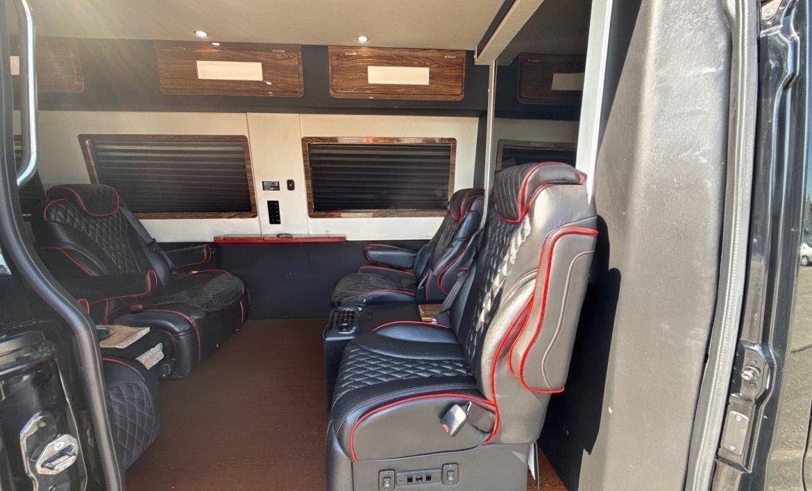2021 Mercedes-Benz Sprinter – Luxury Executive Coach
