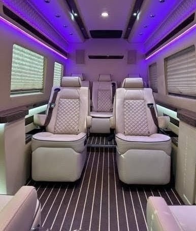2022 Mercedes-Benz 3500XD Luxury Sprinter with Premium Interior