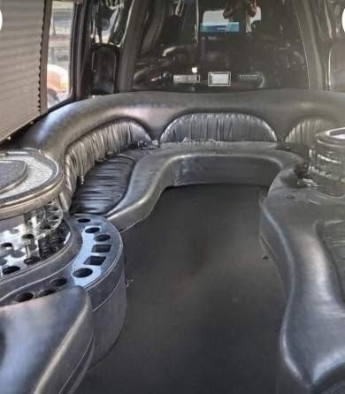 Premium 2003 Ford F-550 Krystal 21-Passenger Limo Bus