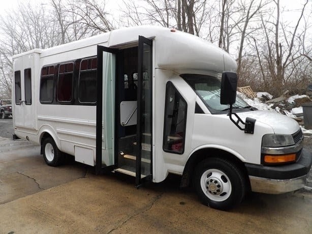 2012 Chevrolet Express 4500-Shuttle Bus