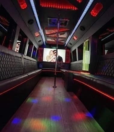 Luxury 2014 Freightliner M2 Diesel Limo Bus