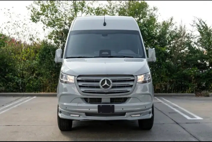 2025 Mercedes Benz Sprinter