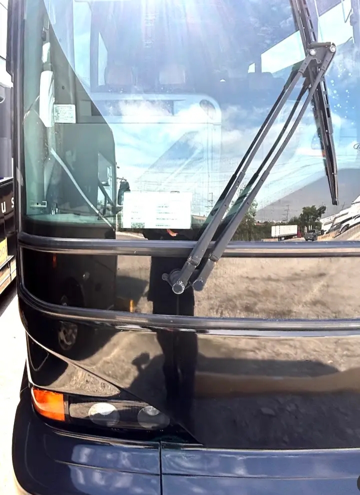 2012 MCI J4500 Motorcoach