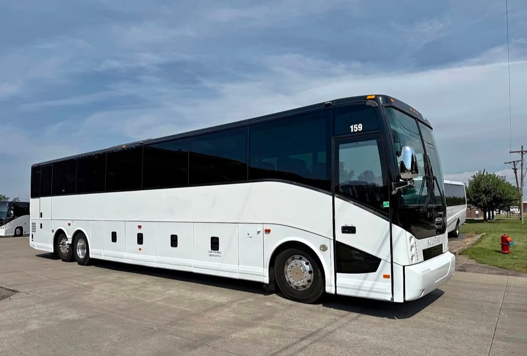 Well-Maintained 2016 Van Hool CX45 Motorcoach