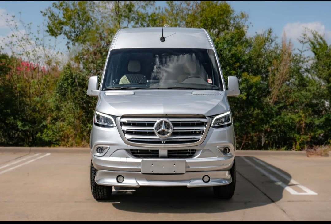 Premium 2022 Mercedes-Benz Sprinter 2500 4WD Passenger Van