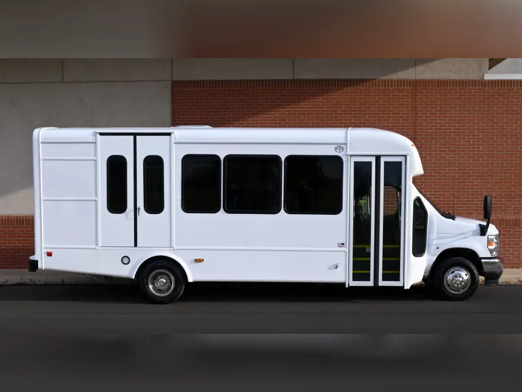 2026 Ford E-450 Class 4 Shuttle Bus