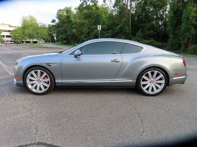 Luxury Meets Power in the 2017 Bentley Continental GT V8 S