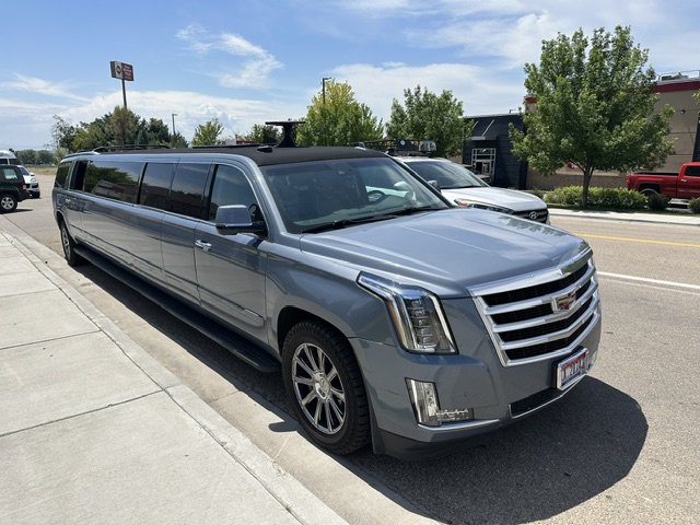2015 Cadillac Escalade Limousine
